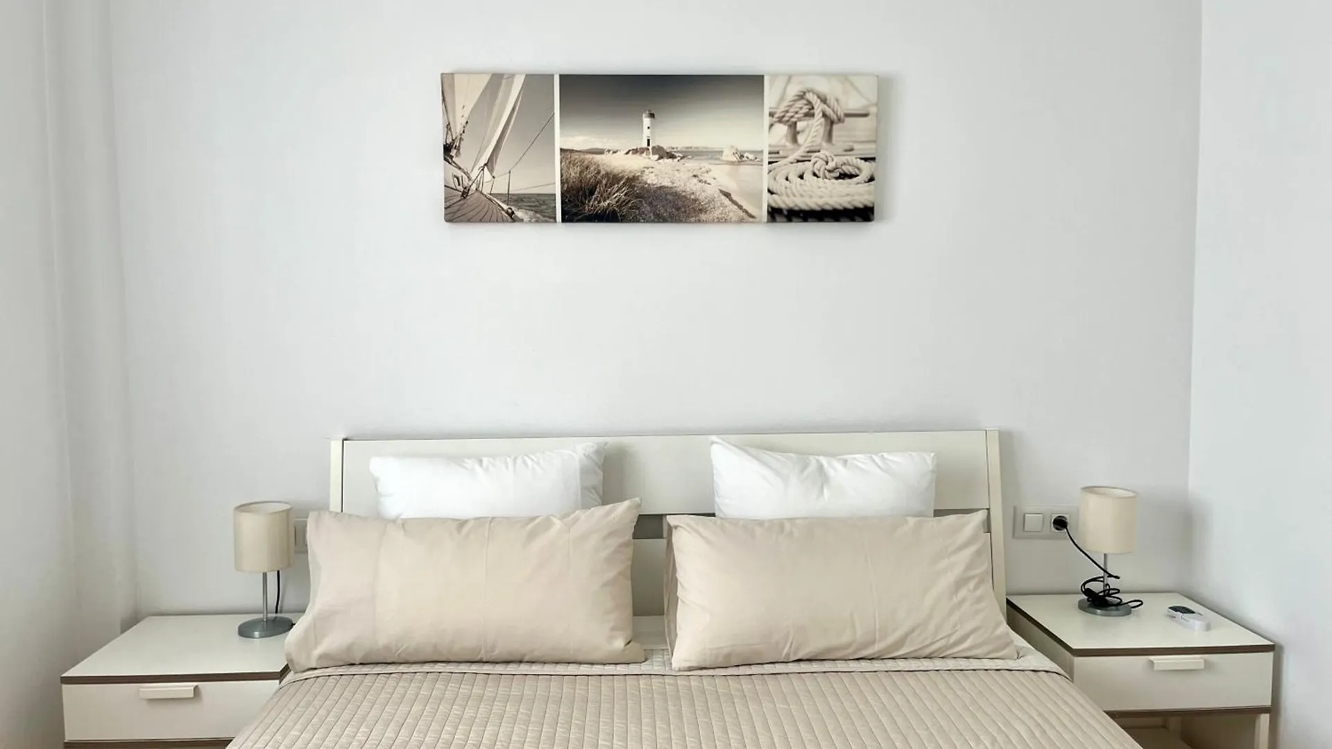 Puerta Al Mar Apartment Malaga