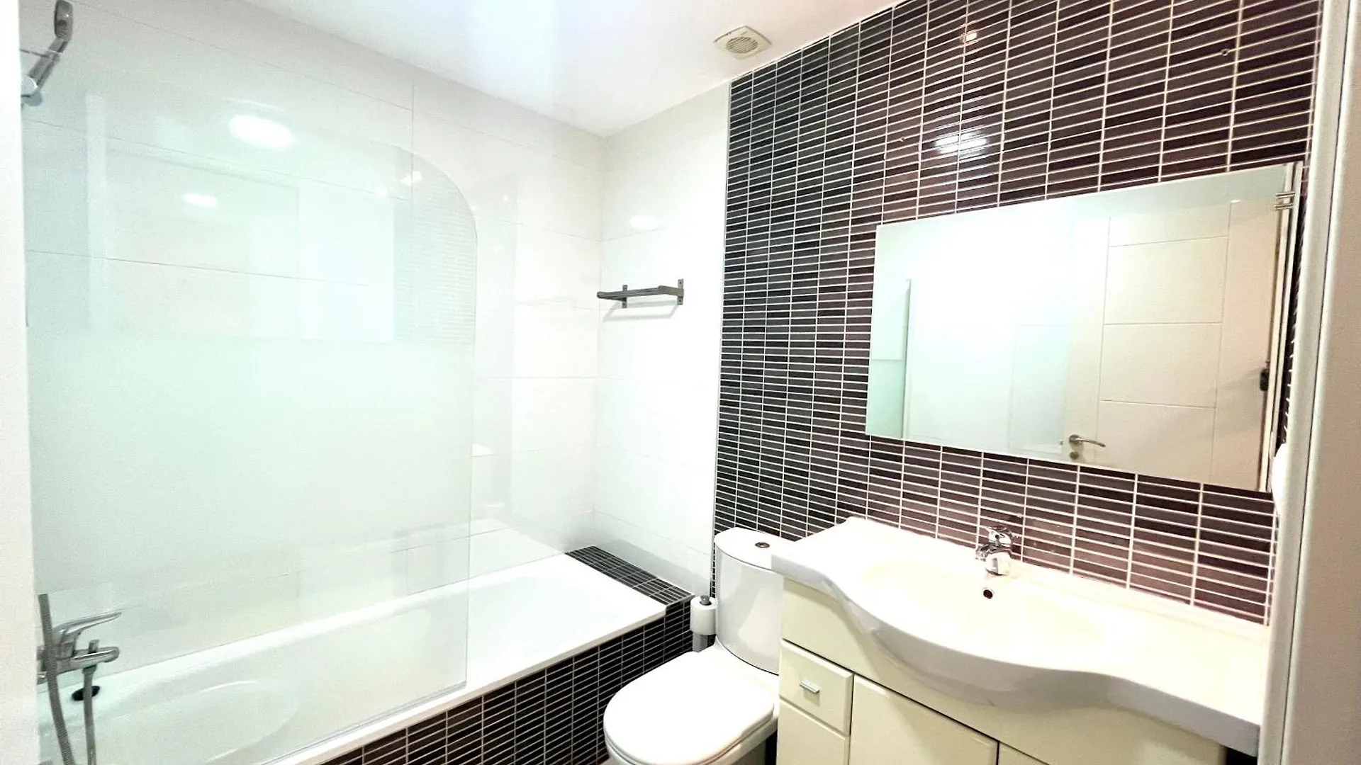 Puerta Al Mar Apartment Malaga Spain
